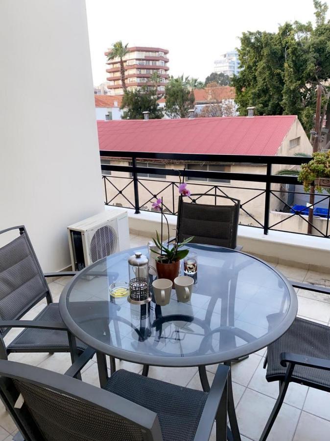 Larnaca Beach Apartment Ngoại thất bức ảnh