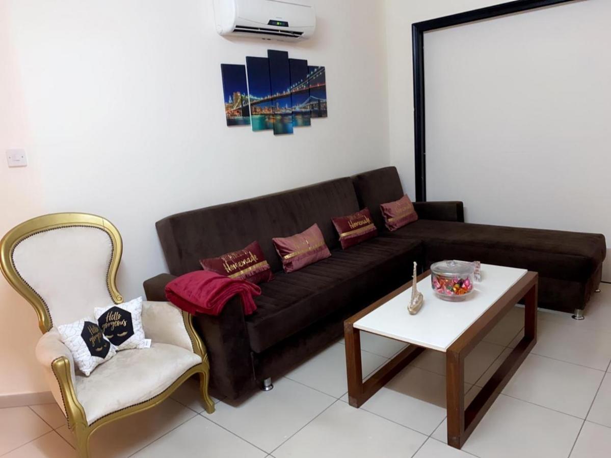 Larnaca Beach Apartment Ngoại thất bức ảnh