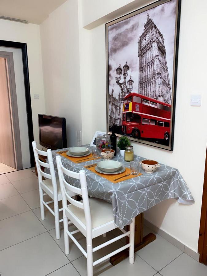 Larnaca Beach Apartment Ngoại thất bức ảnh